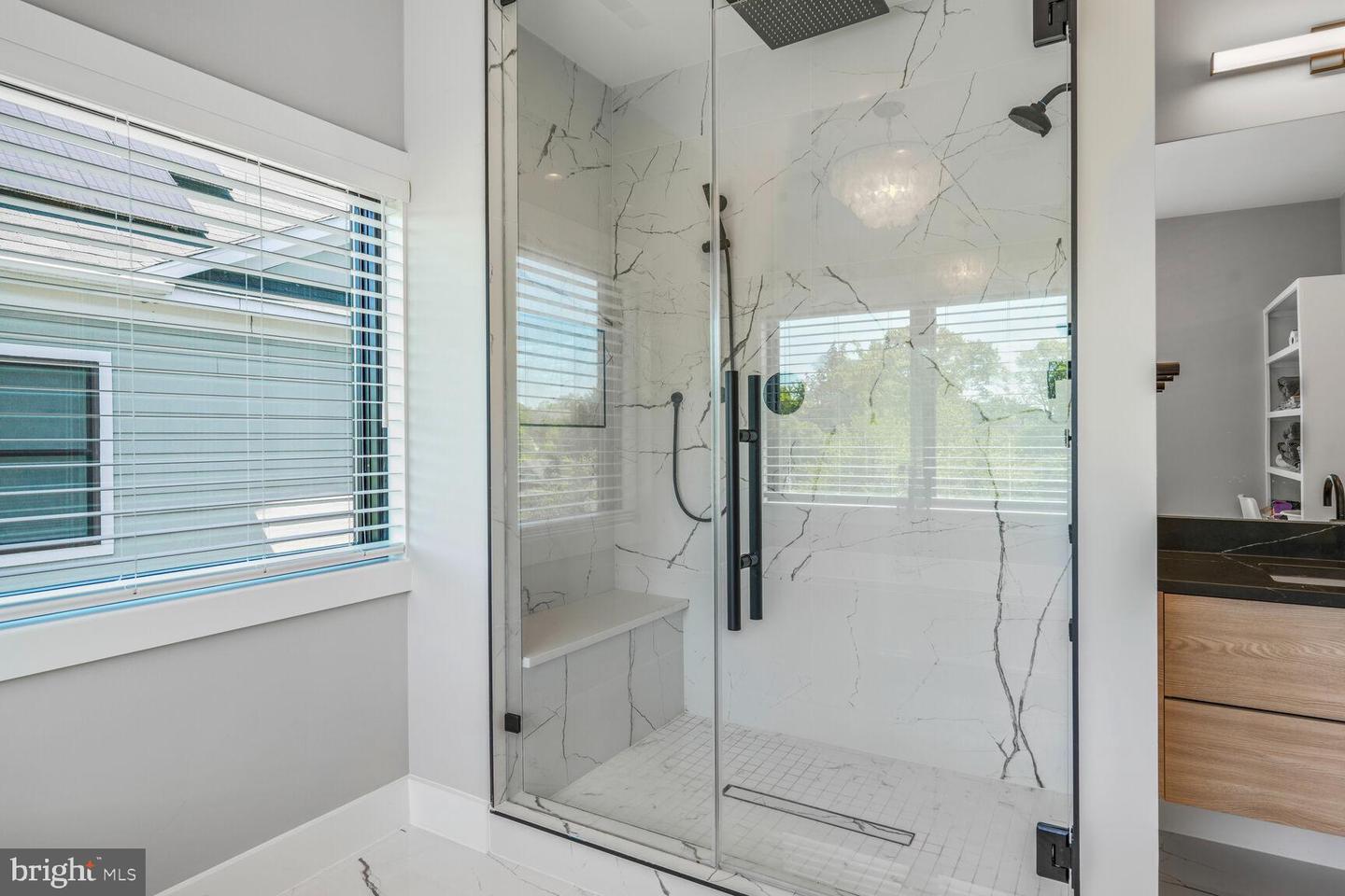 2600 3RD ST N, ARLINGTON, Virginia 22201, 6 Bedrooms Bedrooms, ,6 BathroomsBathrooms,Residential,For sale,2600 3RD ST N,VAAR2056382 MLS # VAAR2056382
