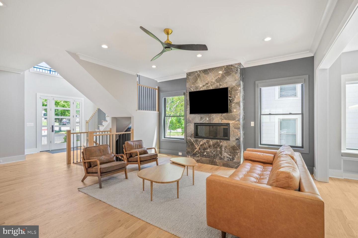 2600 3RD ST N, ARLINGTON, Virginia 22201, 6 Bedrooms Bedrooms, ,6 BathroomsBathrooms,Residential,For sale,2600 3RD ST N,VAAR2056382 MLS # VAAR2056382