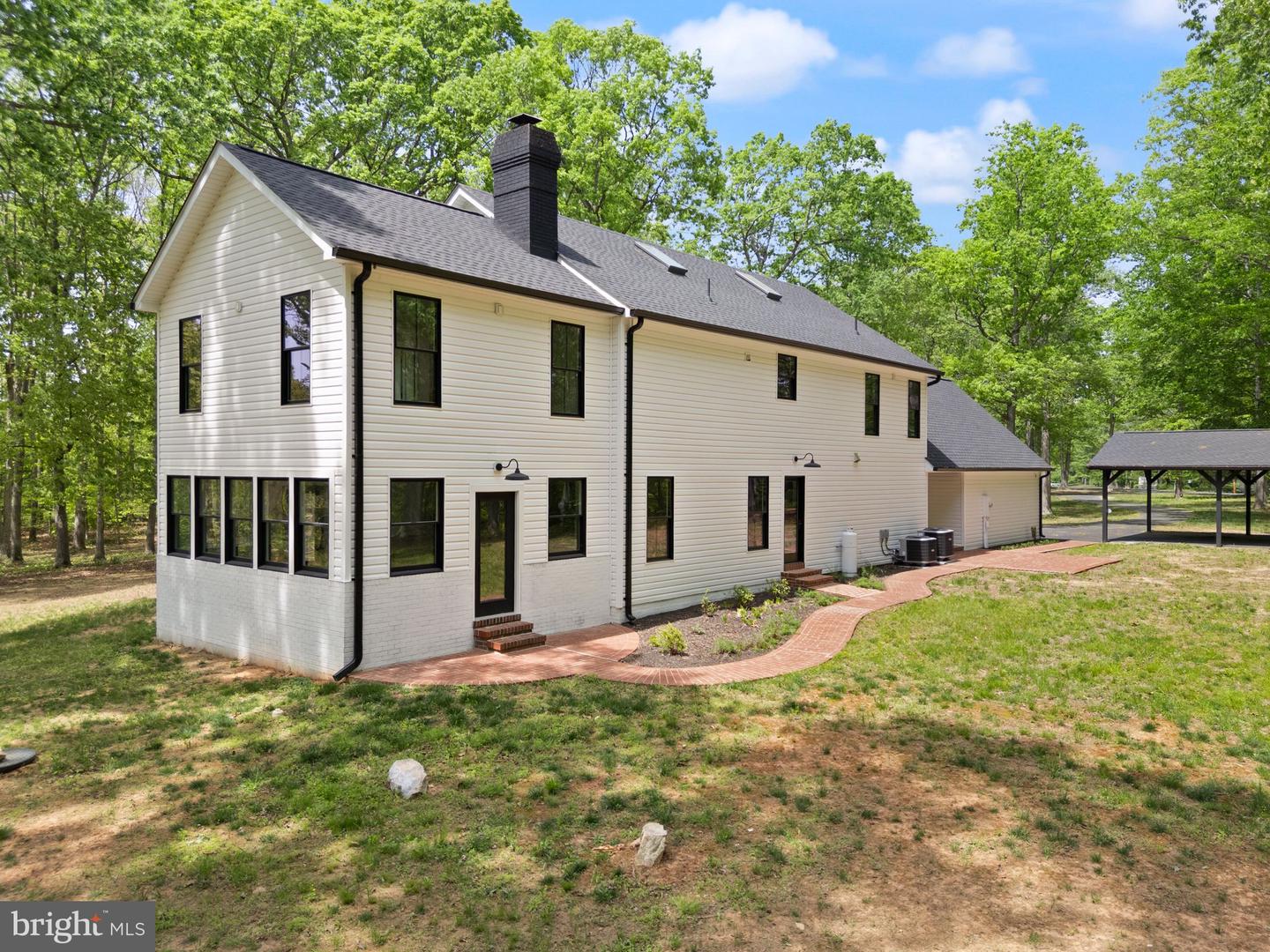 4057 GOLDMINE RD, GOLDVEIN, Virginia 22720, 4 Bedrooms Bedrooms, 10 Rooms Rooms,4 BathroomsBathrooms,Residential,For sale,4057 GOLDMINE RD,VAFQ2016354 MLS # VAFQ2016354