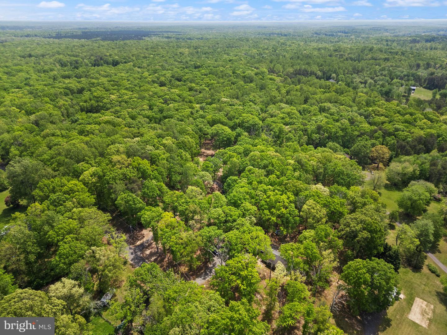 4057 GOLDMINE RD, GOLDVEIN, Virginia 22720, 4 Bedrooms Bedrooms, 10 Rooms Rooms,4 BathroomsBathrooms,Residential,For sale,4057 GOLDMINE RD,VAFQ2016354 MLS # VAFQ2016354