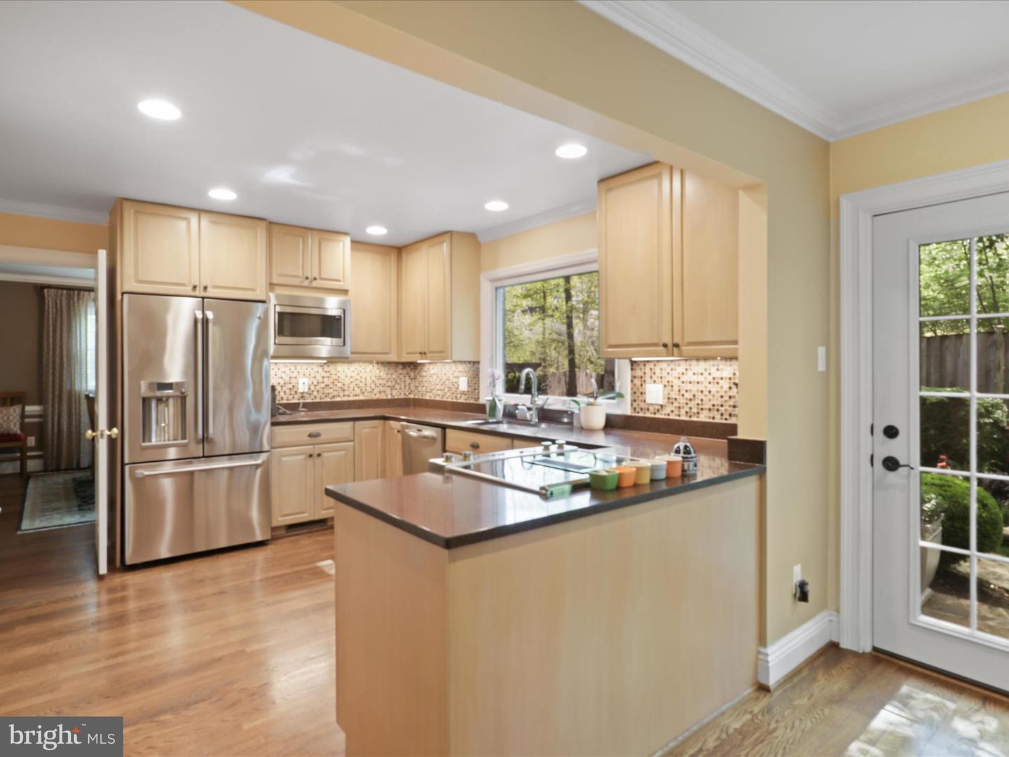 1931 RHODE ISLAND AVE, MCLEAN, Virginia 22101, 4 Bedrooms Bedrooms, ,2 BathroomsBathrooms,Residential,For sale,1931 RHODE ISLAND AVE,VAFX2235926 MLS # VAFX2235926