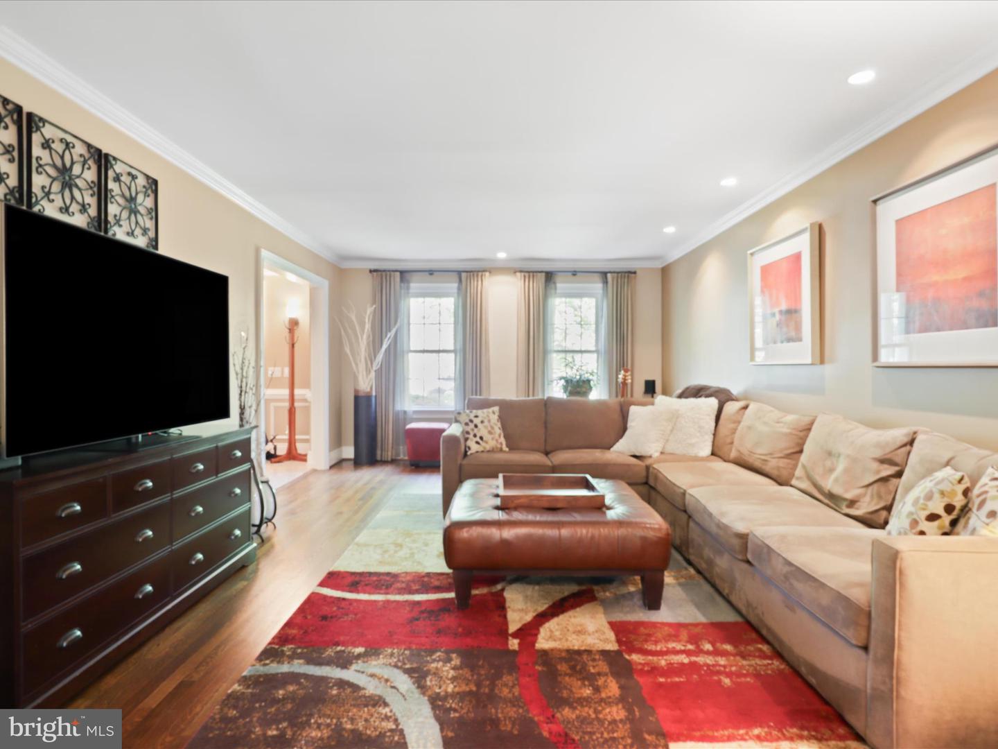 1931 RHODE ISLAND AVE, MCLEAN, Virginia 22101, 4 Bedrooms Bedrooms, ,2 BathroomsBathrooms,Residential,For sale,1931 RHODE ISLAND AVE,VAFX2235926 MLS # VAFX2235926