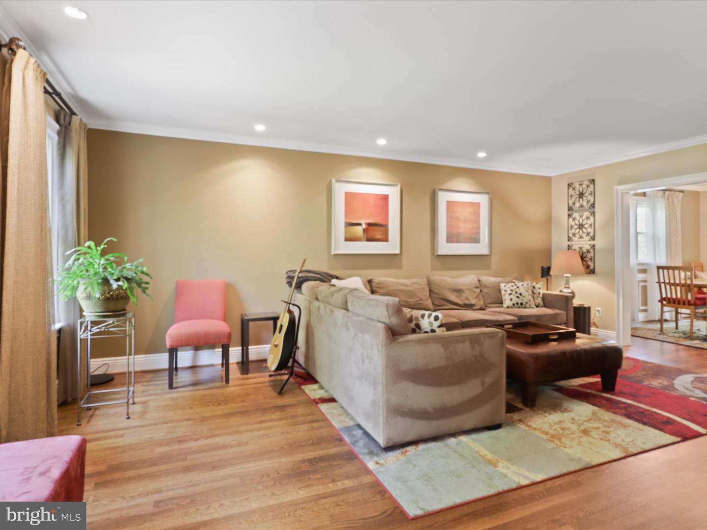 1931 RHODE ISLAND AVE, MCLEAN, Virginia 22101, 4 Bedrooms Bedrooms, ,2 BathroomsBathrooms,Residential,For sale,1931 RHODE ISLAND AVE,VAFX2235926 MLS # VAFX2235926