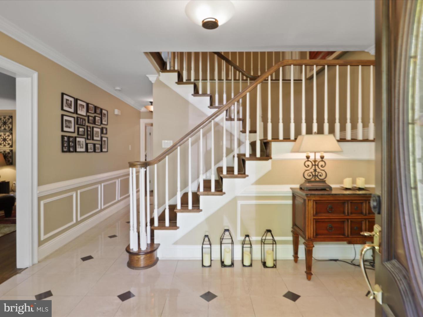 1931 RHODE ISLAND AVE, MCLEAN, Virginia 22101, 4 Bedrooms Bedrooms, ,2 BathroomsBathrooms,Residential,For sale,1931 RHODE ISLAND AVE,VAFX2235926 MLS # VAFX2235926