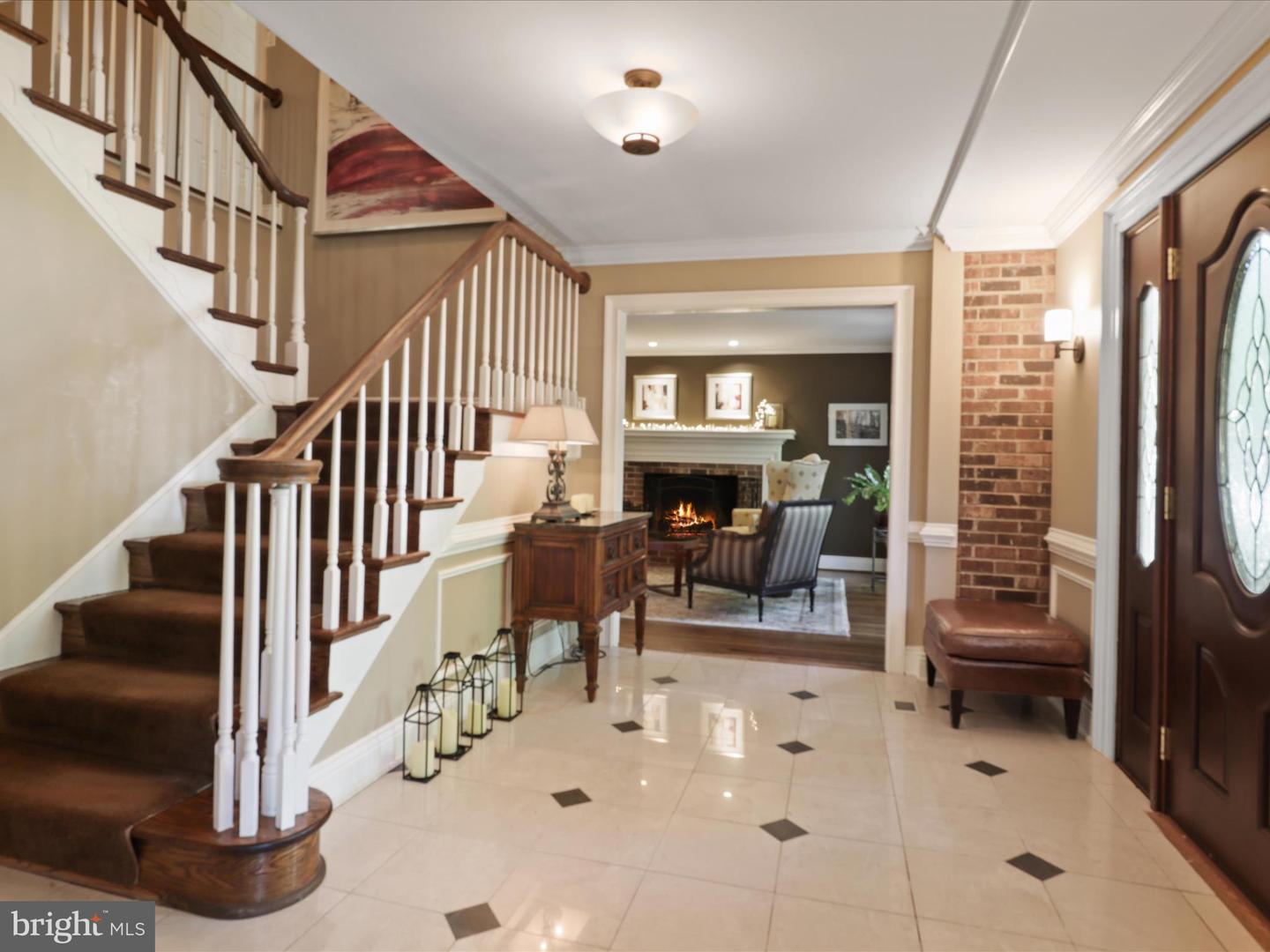 1931 RHODE ISLAND AVE, MCLEAN, Virginia 22101, 4 Bedrooms Bedrooms, ,2 BathroomsBathrooms,Residential,For sale,1931 RHODE ISLAND AVE,VAFX2235926 MLS # VAFX2235926