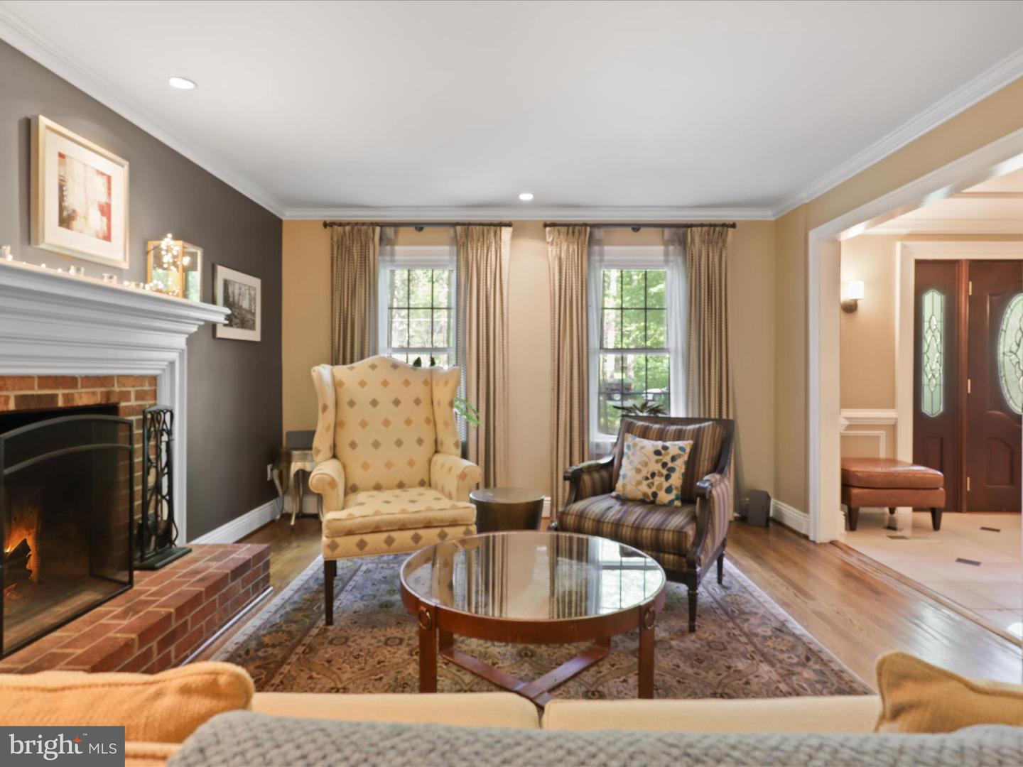1931 RHODE ISLAND AVE, MCLEAN, Virginia 22101, 4 Bedrooms Bedrooms, ,2 BathroomsBathrooms,Residential,For sale,1931 RHODE ISLAND AVE,VAFX2235926 MLS # VAFX2235926