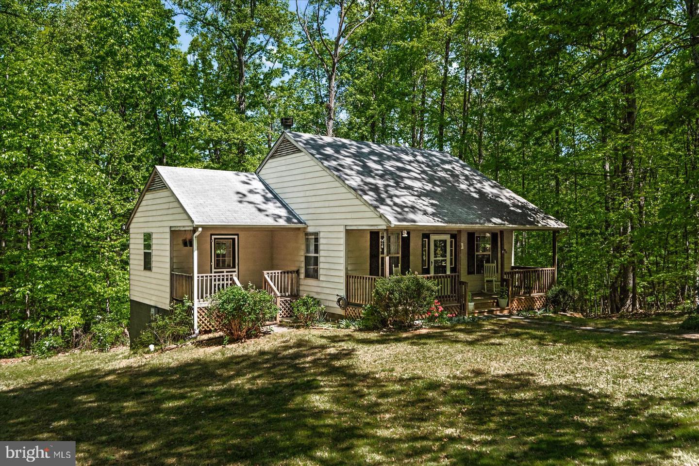 54 COURTHOUSE MOUNTAIN RD, MADISON, Virginia 22727, 3 Bedrooms Bedrooms, 7 Rooms Rooms,2 BathroomsBathrooms,Residential,For sale,54 COURTHOUSE MOUNTAIN RD,VAMA2002194 MLS # VAMA2002194