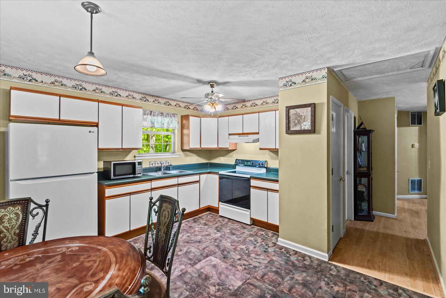 54 COURTHOUSE MOUNTAIN RD, MADISON, Virginia 22727, 3 Bedrooms Bedrooms, 7 Rooms Rooms,2 BathroomsBathrooms,Residential,For sale,54 COURTHOUSE MOUNTAIN RD,VAMA2002194 MLS # VAMA2002194