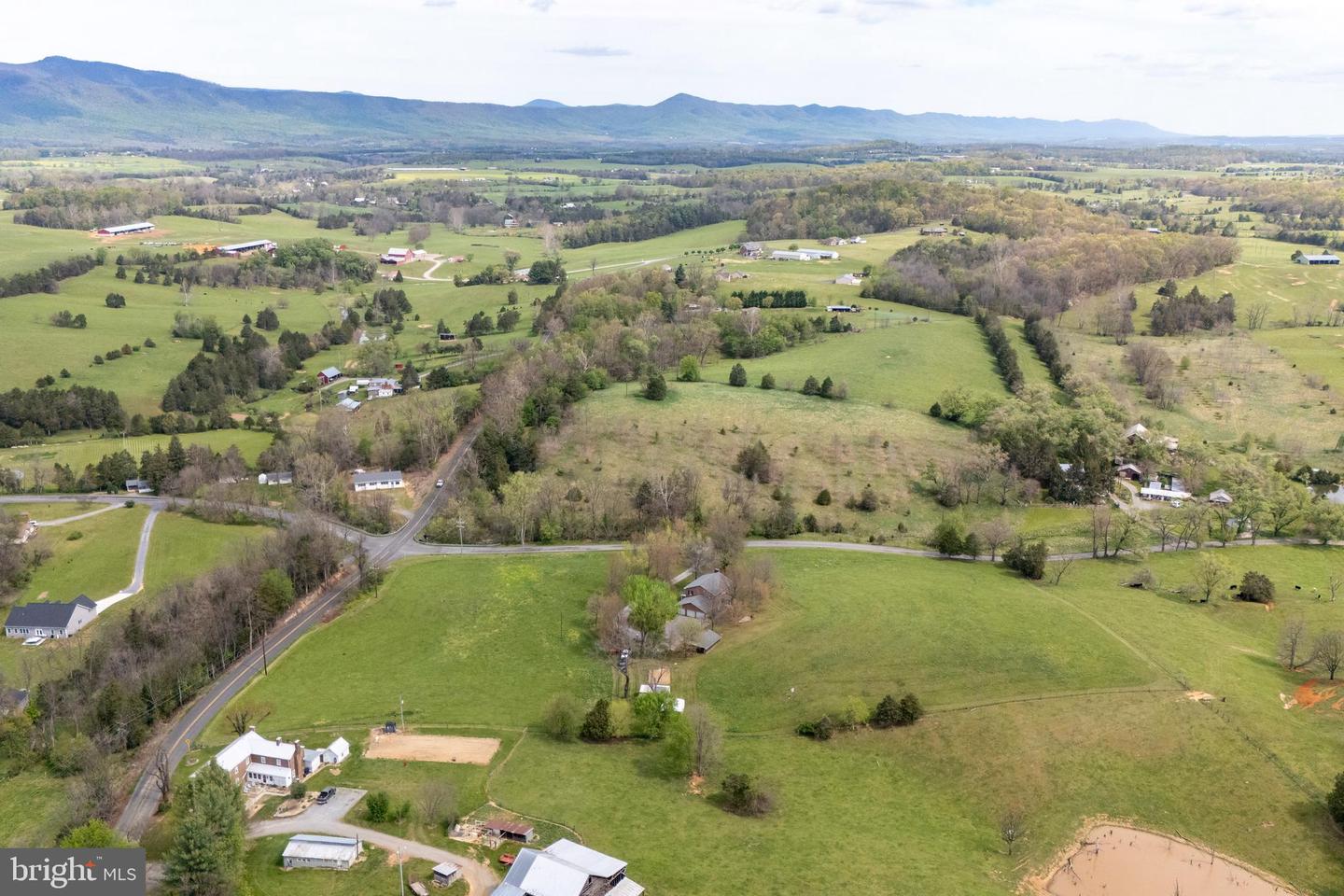 1699 MILL CREEK CROSSROADS, LURAY, Virginia 22835, 3 Bedrooms Bedrooms, ,2 BathroomsBathrooms,Residential,For sale,1699 MILL CREEK CROSSROADS,VAPA2004824 MLS # VAPA2004824