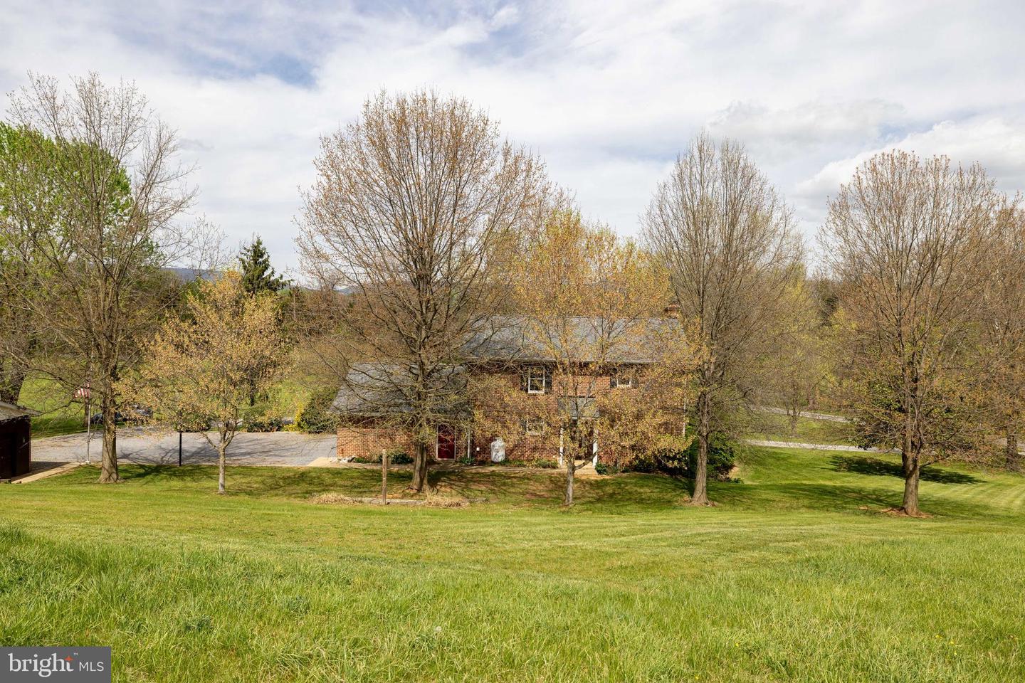 1699 MILL CREEK CROSSROADS, LURAY, Virginia 22835, 3 Bedrooms Bedrooms, ,2 BathroomsBathrooms,Residential,For sale,1699 MILL CREEK CROSSROADS,VAPA2004824 MLS # VAPA2004824