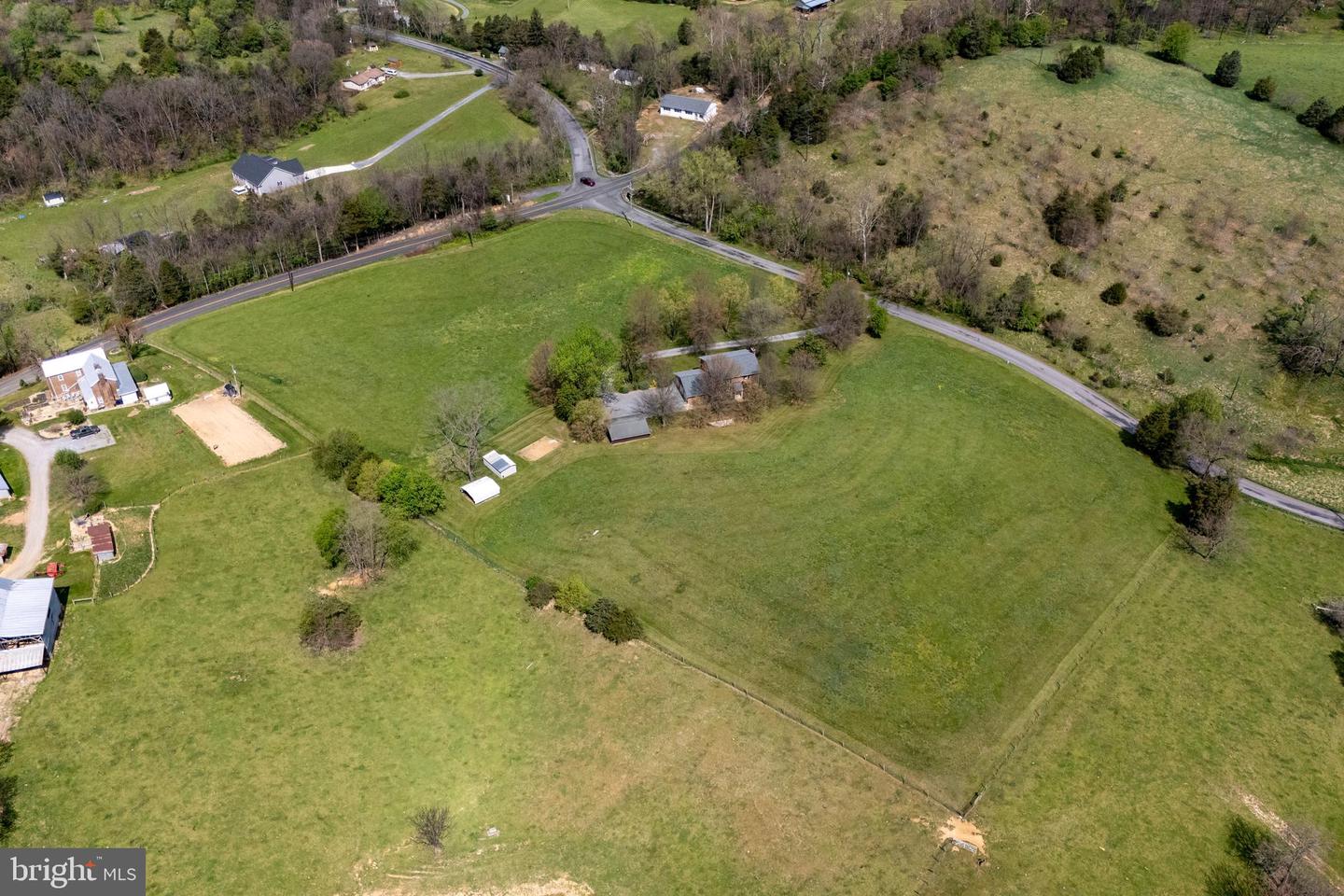 1699 MILL CREEK CROSSROADS, LURAY, Virginia 22835, 3 Bedrooms Bedrooms, ,2 BathroomsBathrooms,Residential,For sale,1699 MILL CREEK CROSSROADS,VAPA2004824 MLS # VAPA2004824
