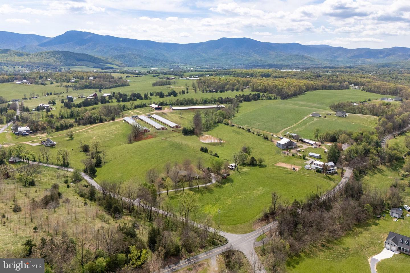 1699 MILL CREEK CROSSROADS, LURAY, Virginia 22835, 3 Bedrooms Bedrooms, ,2 BathroomsBathrooms,Residential,For sale,1699 MILL CREEK CROSSROADS,VAPA2004824 MLS # VAPA2004824