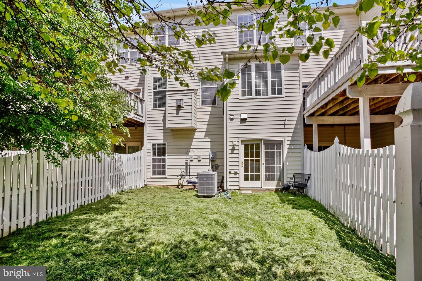 20039 NORTHVILLE HILLS TER, ASHBURN, Virginia 20147, 3 Bedrooms Bedrooms, ,3 BathroomsBathrooms,Residential,For sale,20039 NORTHVILLE HILLS TER,VALO2094626 MLS # VALO2094626