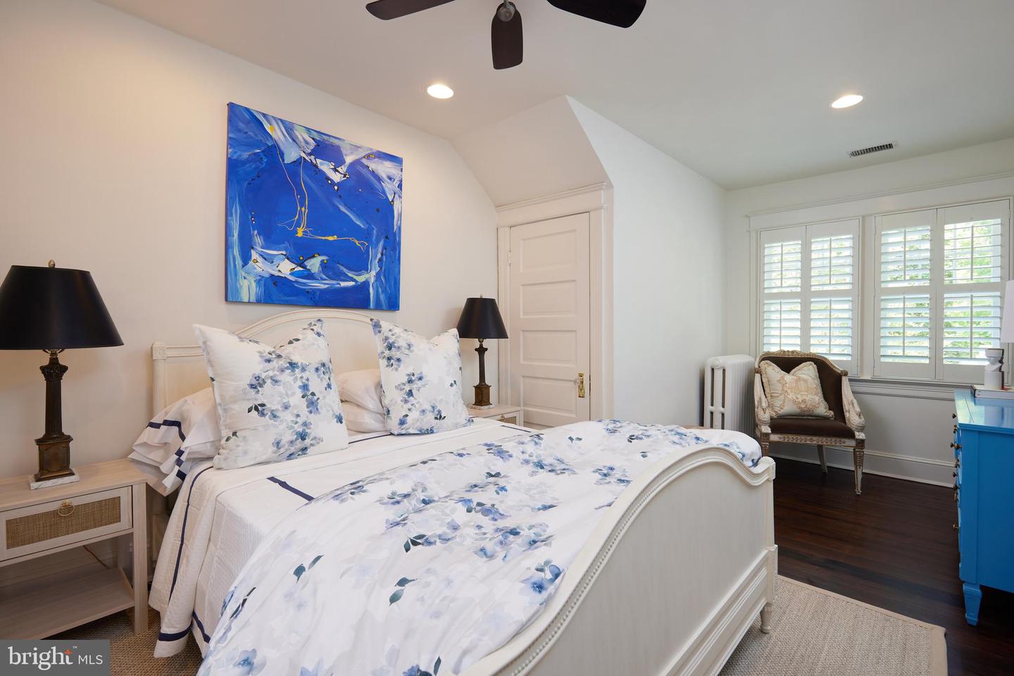 2401 TUNLAW RD NW, WASHINGTON, District Of Columbia 20007, 4 Bedrooms Bedrooms, ,2 BathroomsBathrooms,Residential,For sale,2401 TUNLAW RD NW,DCDC2197052 MLS # DCDC2197052
