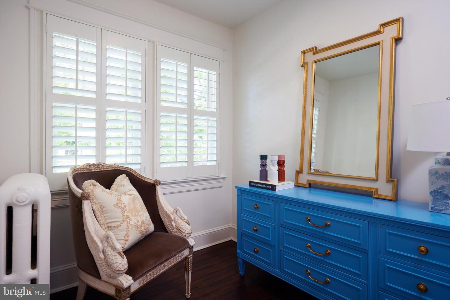 2401 TUNLAW RD NW, WASHINGTON, District Of Columbia 20007, 4 Bedrooms Bedrooms, ,2 BathroomsBathrooms,Residential,For sale,2401 TUNLAW RD NW,DCDC2197052 MLS # DCDC2197052