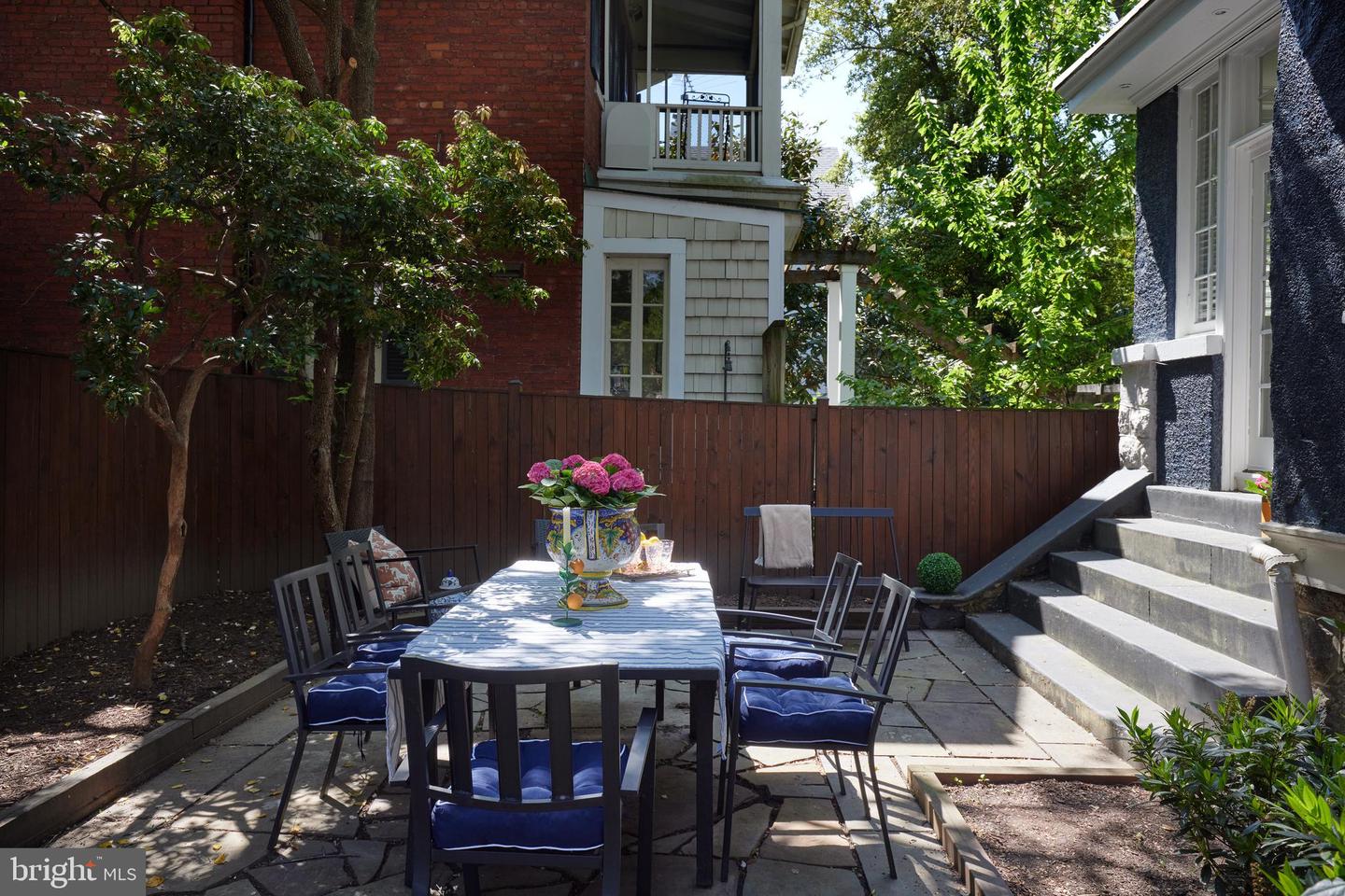 2401 TUNLAW RD NW, WASHINGTON, District Of Columbia 20007, 4 Bedrooms Bedrooms, ,2 BathroomsBathrooms,Residential,For sale,2401 TUNLAW RD NW,DCDC2197052 MLS # DCDC2197052