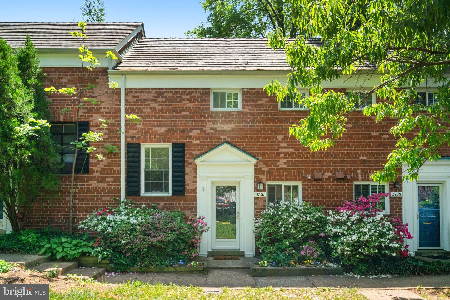 3736 GUNSTON RD, ALEXANDRIA, Virginia 22302, 2 Bedrooms Bedrooms, ,1 BathroomBathrooms,Residential,For sale,3736 GUNSTON RD,VAAX2044488 MLS # VAAX2044488