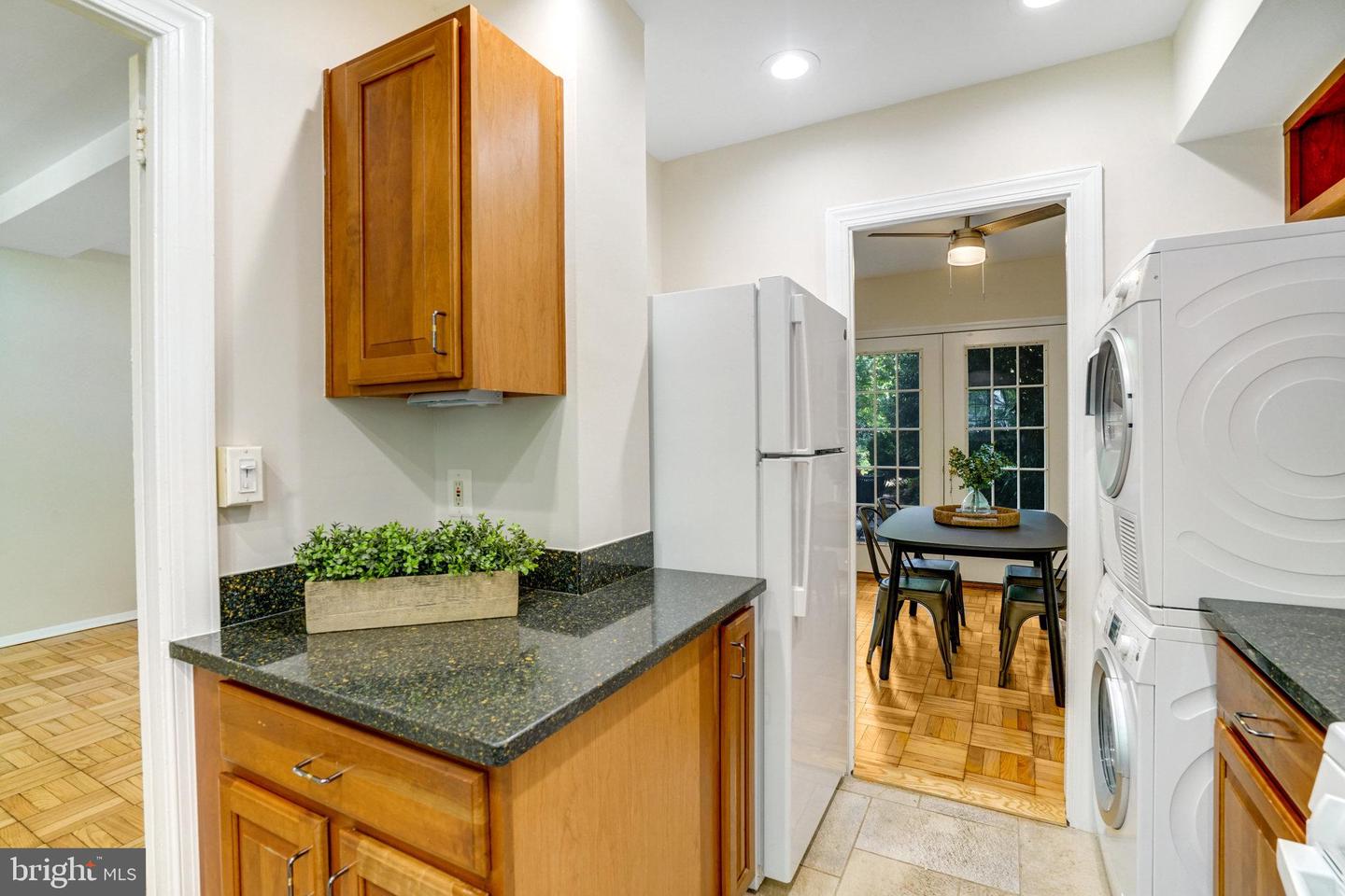 3736 GUNSTON RD, ALEXANDRIA, Virginia 22302, 2 Bedrooms Bedrooms, ,1 BathroomBathrooms,Residential,For sale,3736 GUNSTON RD,VAAX2044488 MLS # VAAX2044488