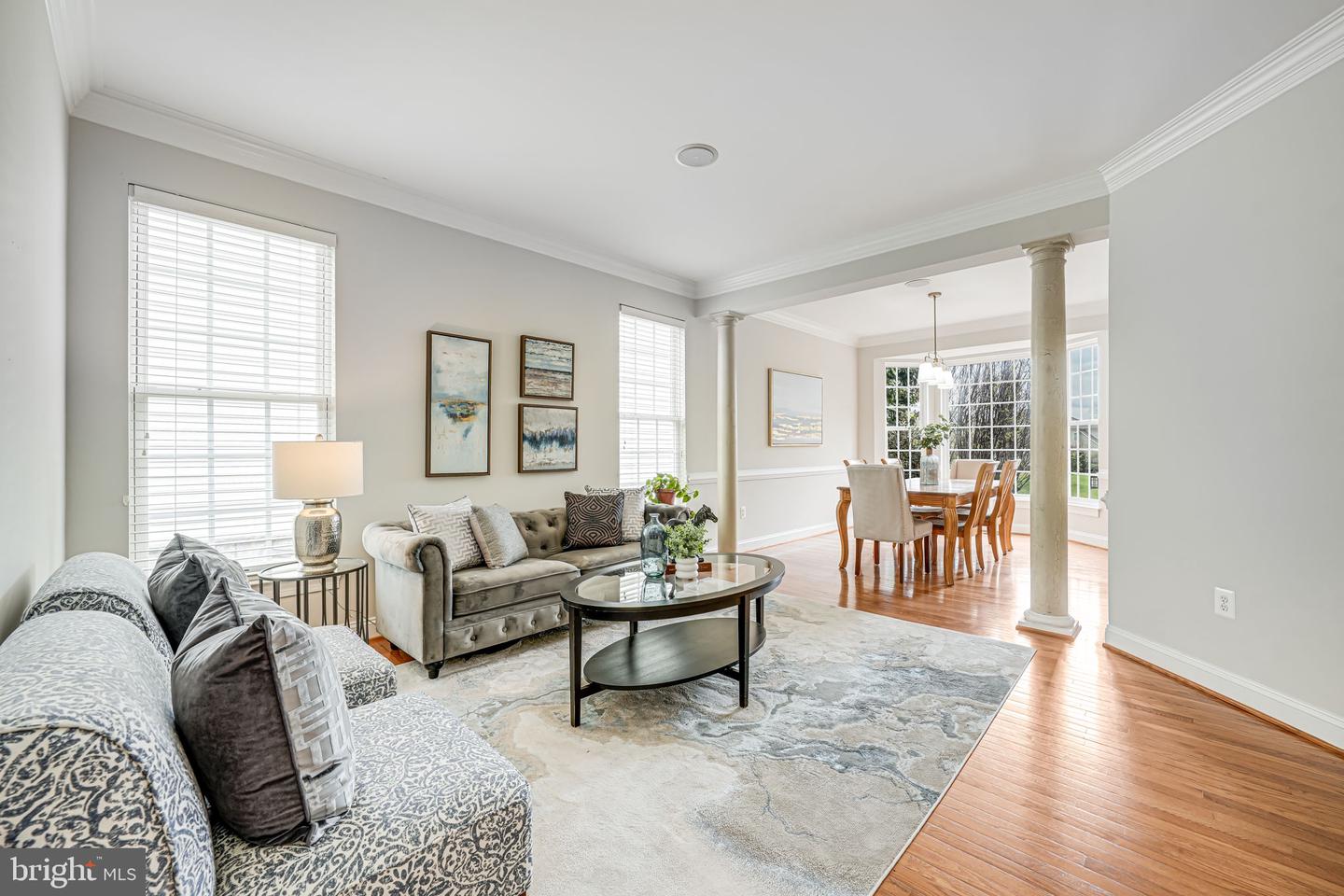 6009 WAKE CREST CT, HAYMARKET, Virginia 20169, 4 Bedrooms Bedrooms, ,3 BathroomsBathrooms,Residential,For sale,6009 WAKE CREST CT,VAPW2092686 MLS # VAPW2092686