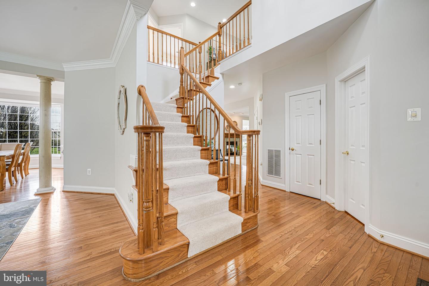 6009 WAKE CREST CT, HAYMARKET, Virginia 20169, 4 Bedrooms Bedrooms, ,3 BathroomsBathrooms,Residential,For sale,6009 WAKE CREST CT,VAPW2092686 MLS # VAPW2092686