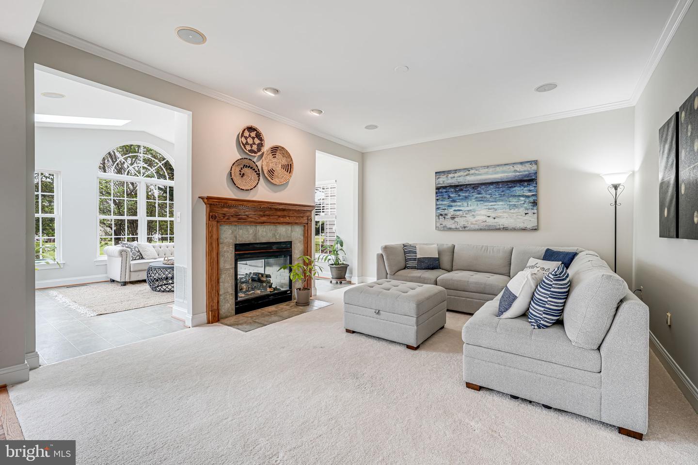 6009 WAKE CREST CT, HAYMARKET, Virginia 20169, 4 Bedrooms Bedrooms, ,3 BathroomsBathrooms,Residential,For sale,6009 WAKE CREST CT,VAPW2092686 MLS # VAPW2092686