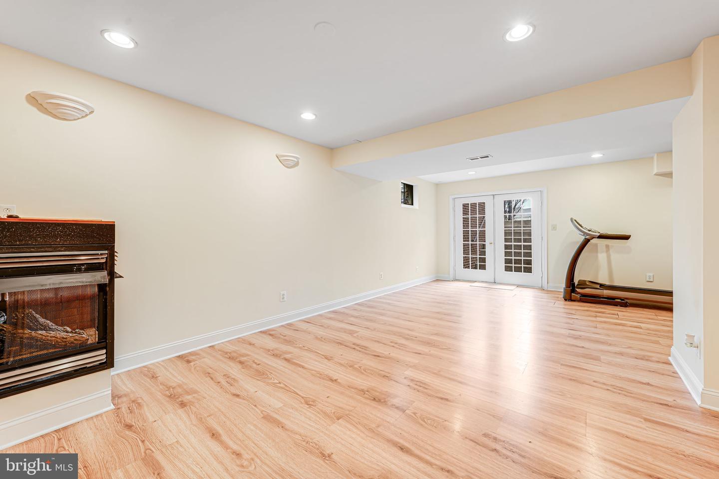 6009 WAKE CREST CT, HAYMARKET, Virginia 20169, 4 Bedrooms Bedrooms, ,3 BathroomsBathrooms,Residential,For sale,6009 WAKE CREST CT,VAPW2092686 MLS # VAPW2092686