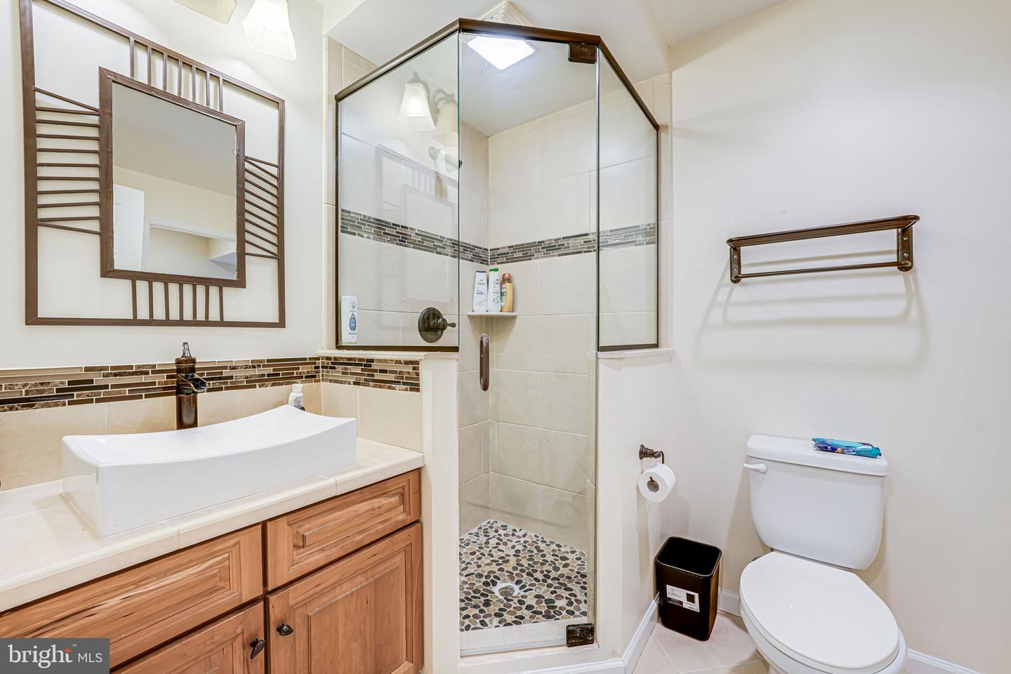 6009 WAKE CREST CT, HAYMARKET, Virginia 20169, 4 Bedrooms Bedrooms, ,3 BathroomsBathrooms,Residential,For sale,6009 WAKE CREST CT,VAPW2092686 MLS # VAPW2092686