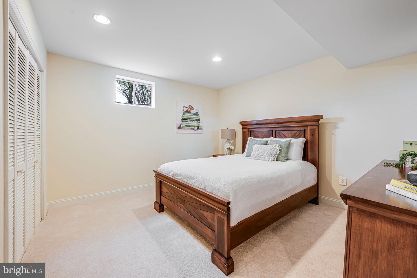 6009 WAKE CREST CT, HAYMARKET, Virginia 20169, 4 Bedrooms Bedrooms, ,3 BathroomsBathrooms,Residential,For sale,6009 WAKE CREST CT,VAPW2092686 MLS # VAPW2092686