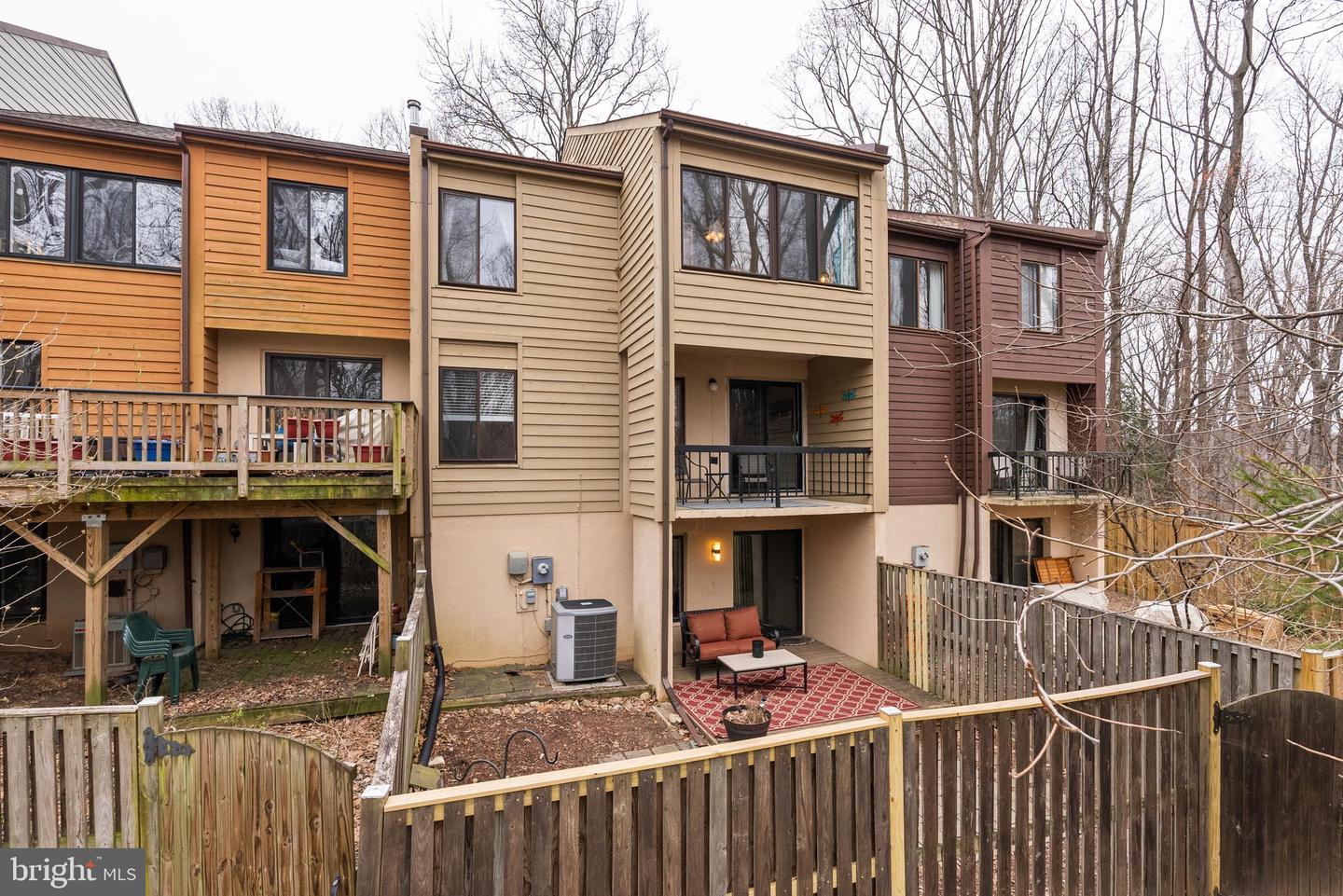 11512 HEARTHSTONE CT, RESTON, Virginia 20191, 4 Bedrooms Bedrooms, ,3 BathroomsBathrooms,Residential,For sale,11512 HEARTHSTONE CT,VAFX2236144 MLS # VAFX2236144