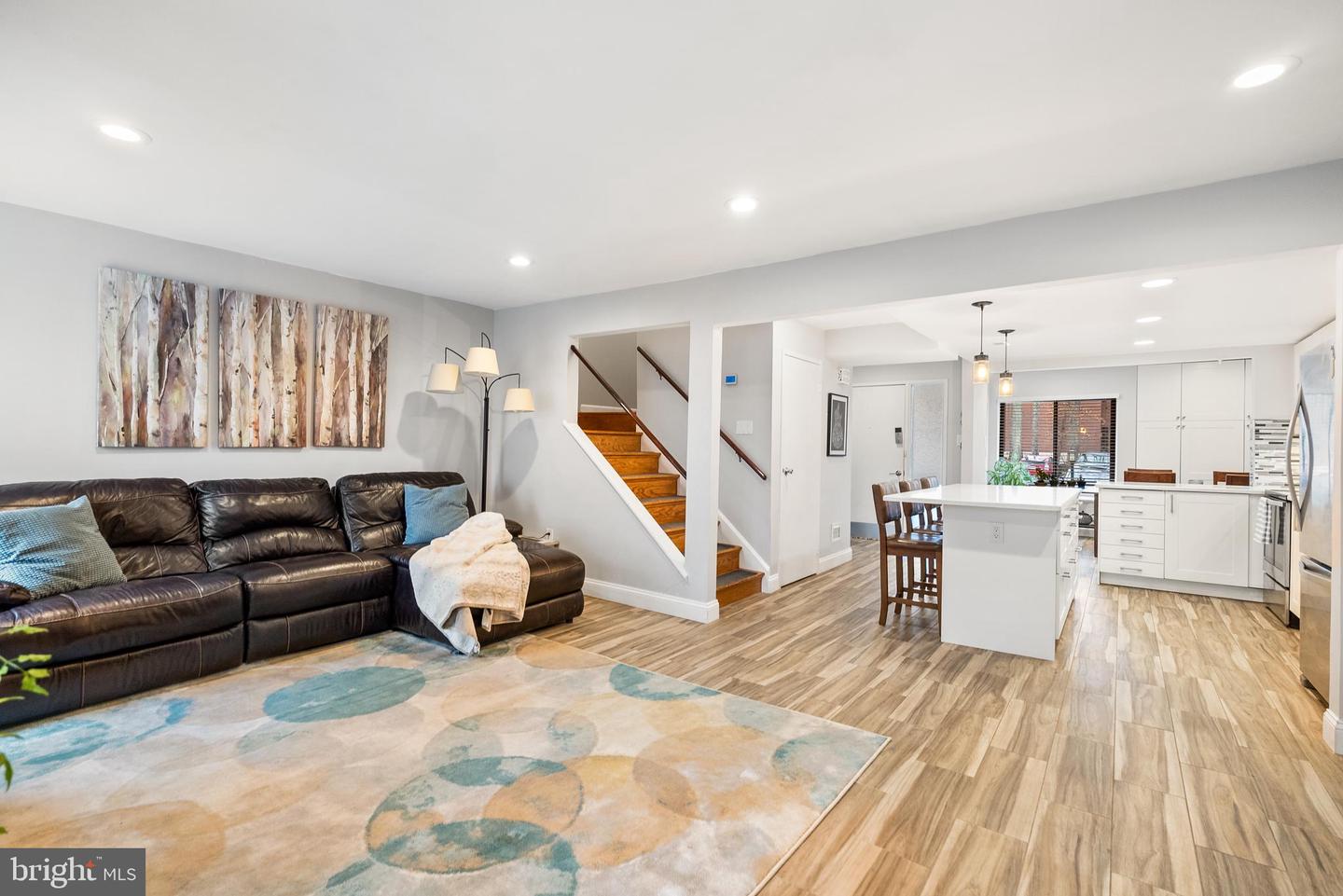 11512 HEARTHSTONE CT, RESTON, Virginia 20191, 4 Bedrooms Bedrooms, ,3 BathroomsBathrooms,Residential,For sale,11512 HEARTHSTONE CT,VAFX2236144 MLS # VAFX2236144