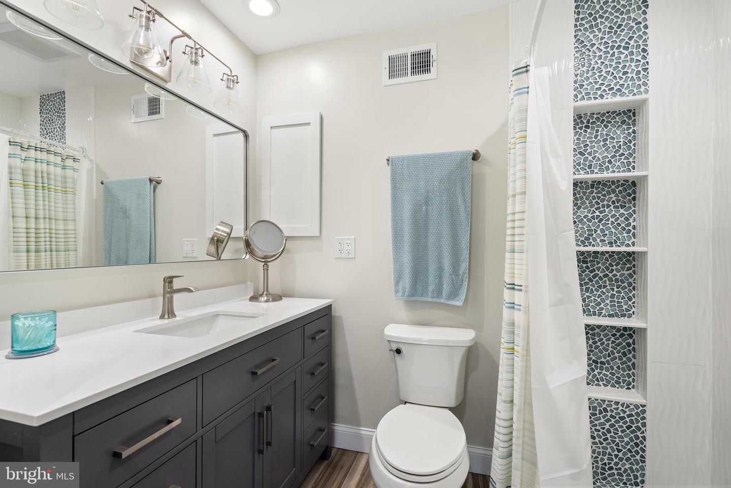 11512 HEARTHSTONE CT, RESTON, Virginia 20191, 4 Bedrooms Bedrooms, ,3 BathroomsBathrooms,Residential,For sale,11512 HEARTHSTONE CT,VAFX2236144 MLS # VAFX2236144