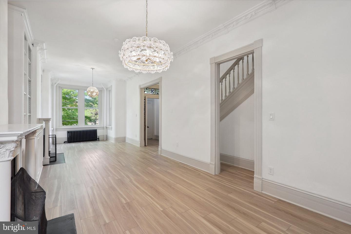 409 SOUTH CAROLINA AVE SE, WASHINGTON, District Of Columbia 20003, 4 Bedrooms Bedrooms, 3 Rooms Rooms,2 BathroomsBathrooms,Residential,For sale,409 SOUTH CAROLINA AVE SE,DCDC2197172 MLS # DCDC2197172