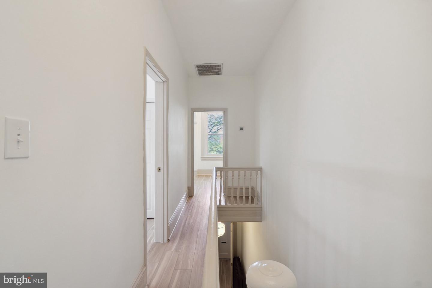 409 SOUTH CAROLINA AVE SE, WASHINGTON, District Of Columbia 20003, 4 Bedrooms Bedrooms, 3 Rooms Rooms,2 BathroomsBathrooms,Residential,For sale,409 SOUTH CAROLINA AVE SE,DCDC2197172 MLS # DCDC2197172