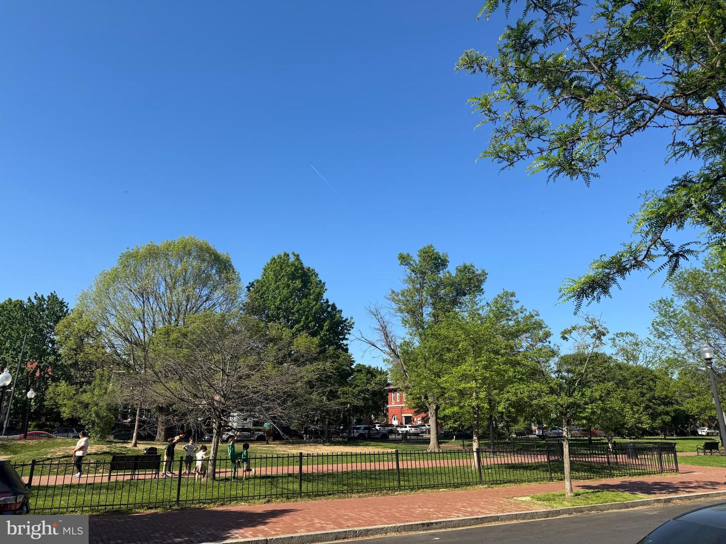 409 SOUTH CAROLINA AVE SE, WASHINGTON, District Of Columbia 20003, 4 Bedrooms Bedrooms, 3 Rooms Rooms,2 BathroomsBathrooms,Residential,For sale,409 SOUTH CAROLINA AVE SE,DCDC2197172 MLS # DCDC2197172