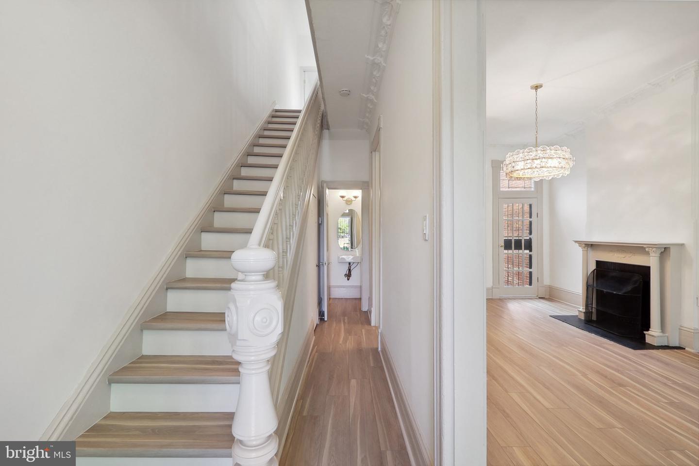409 SOUTH CAROLINA AVE SE, WASHINGTON, District Of Columbia 20003, 4 Bedrooms Bedrooms, 3 Rooms Rooms,2 BathroomsBathrooms,Residential,For sale,409 SOUTH CAROLINA AVE SE,DCDC2197172 MLS # DCDC2197172