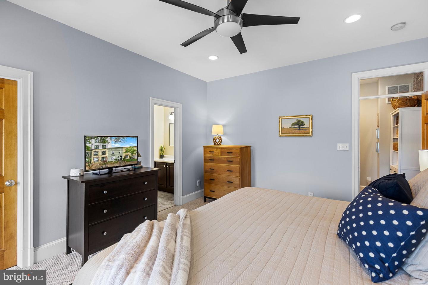 1314 L ST SE, WASHINGTON, District Of Columbia 20003, 3 Bedrooms Bedrooms, ,2 BathroomsBathrooms,Residential,For sale,1314 L ST SE,DCDC2197202 MLS # DCDC2197202