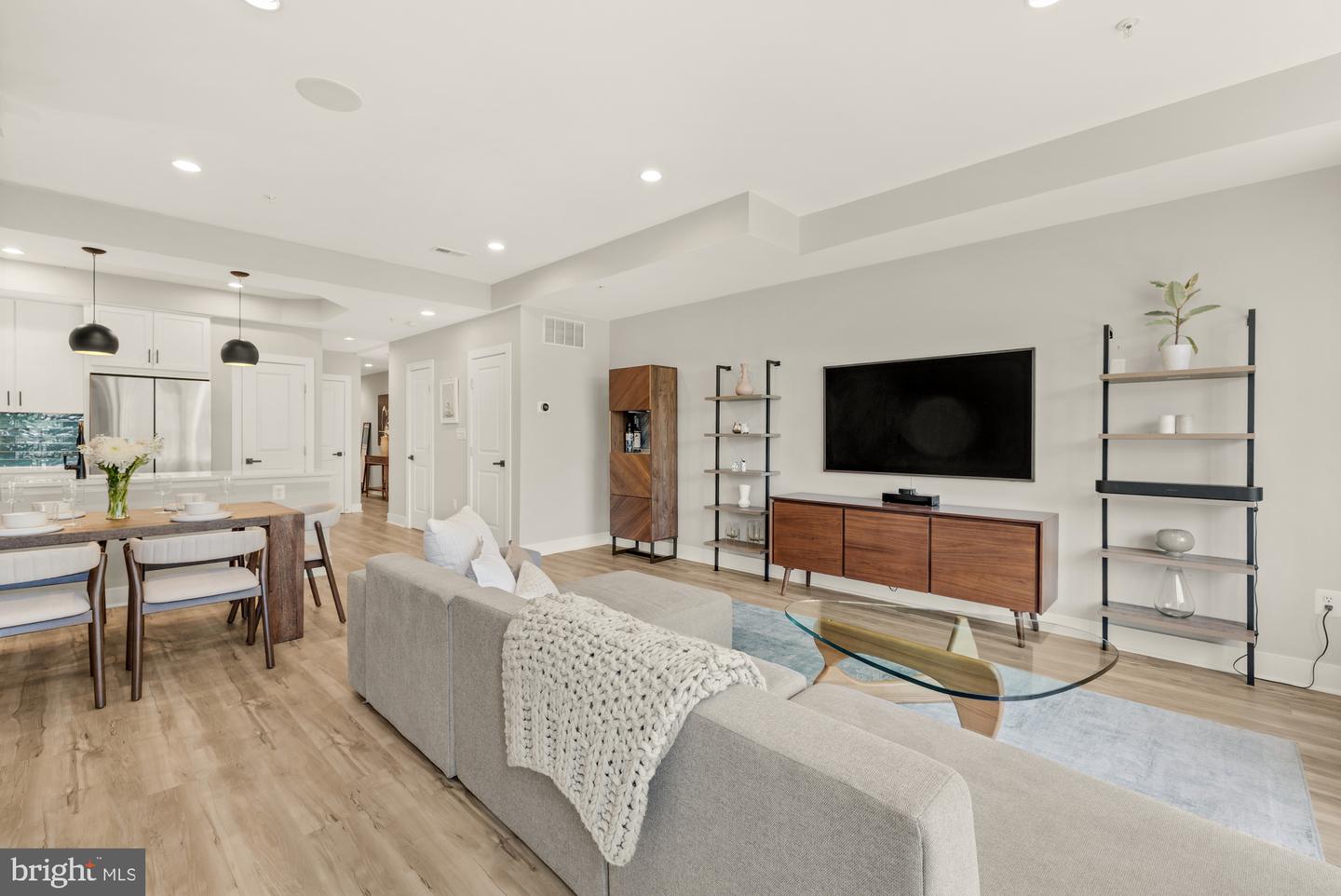 1912 8TH ST NW #D, WASHINGTON, District Of Columbia 20001, 2 Bedrooms Bedrooms, ,2 BathroomsBathrooms,Residential,For sale,1912 8TH ST NW #D,DCDC2197110 MLS # DCDC2197110