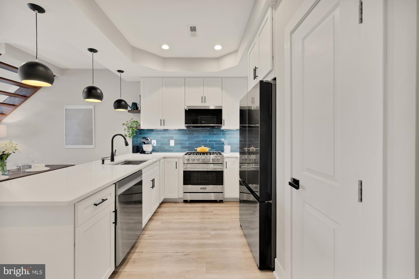 1912 8TH ST NW #D, WASHINGTON, District Of Columbia 20001, 2 Bedrooms Bedrooms, ,2 BathroomsBathrooms,Residential,For sale,1912 8TH ST NW #D,DCDC2197110 MLS # DCDC2197110