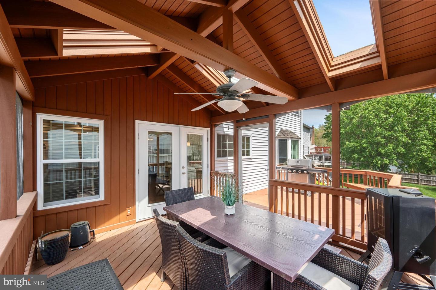 6919 SHARPSBURG DR, CENTREVILLE, Virginia 20121, 5 Bedrooms Bedrooms, ,3 BathroomsBathrooms,Residential,For sale,6919 SHARPSBURG DR,VAFX2236210 MLS # VAFX2236210