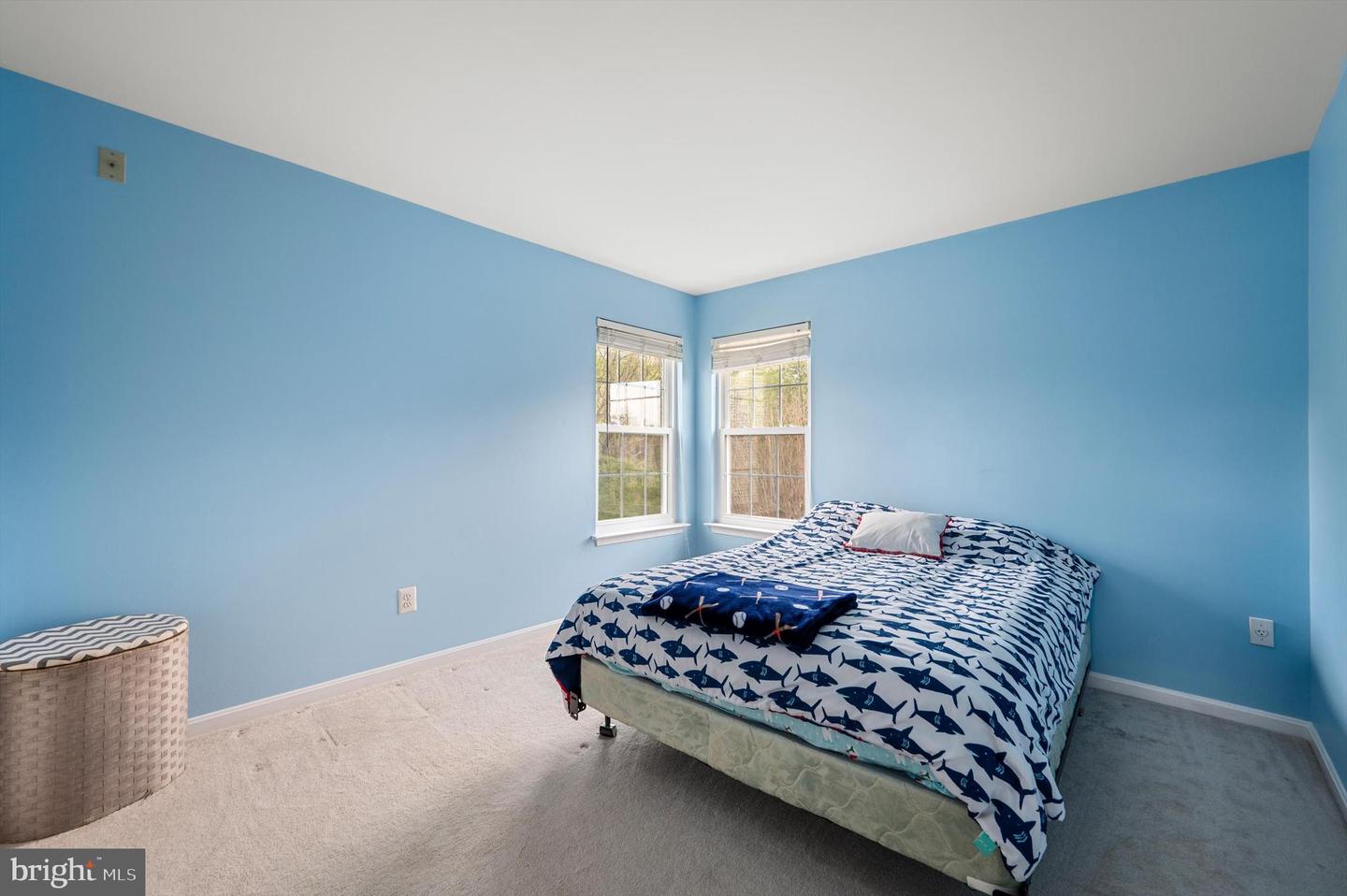 6919 SHARPSBURG DR, CENTREVILLE, Virginia 20121, 5 Bedrooms Bedrooms, ,3 BathroomsBathrooms,Residential,For sale,6919 SHARPSBURG DR,VAFX2236210 MLS # VAFX2236210