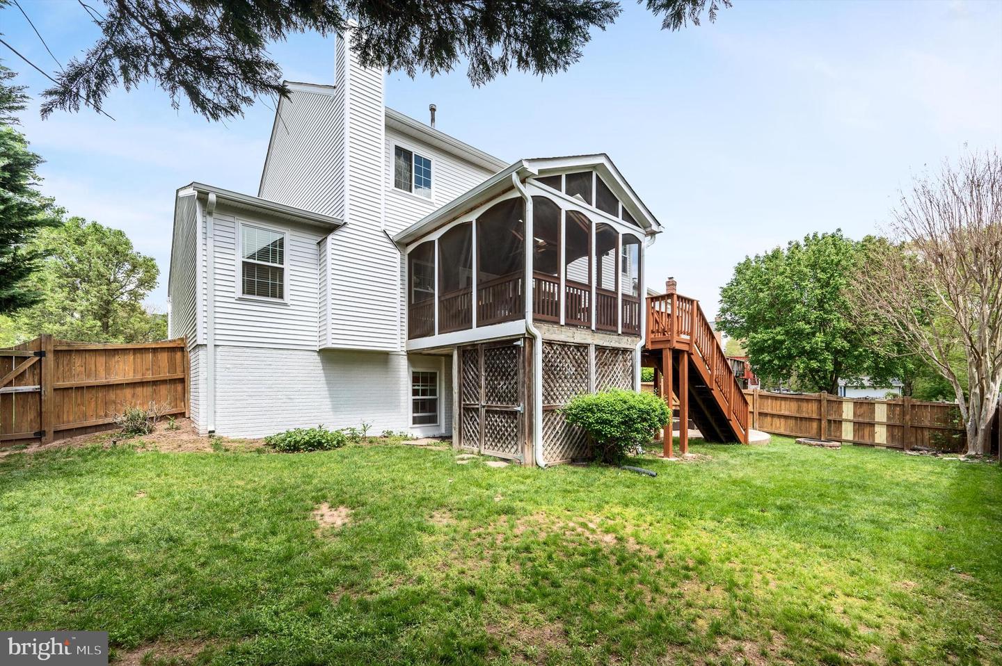 6919 SHARPSBURG DR, CENTREVILLE, Virginia 20121, 5 Bedrooms Bedrooms, ,3 BathroomsBathrooms,Residential,For sale,6919 SHARPSBURG DR,VAFX2236210 MLS # VAFX2236210