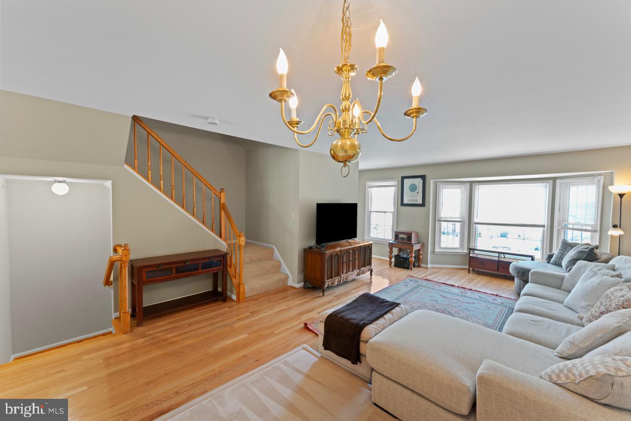 208 FAIR OAKS AVE, STAFFORD, Virginia 22554, 3 Bedrooms Bedrooms, ,2 BathroomsBathrooms,Residential,For sale,208 FAIR OAKS AVE,VAST2038148 MLS # VAST2038148