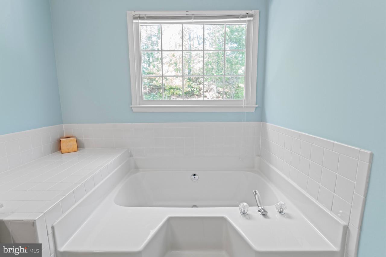 208 FAIR OAKS AVE, STAFFORD, Virginia 22554, 3 Bedrooms Bedrooms, ,2 BathroomsBathrooms,Residential,For sale,208 FAIR OAKS AVE,VAST2038148 MLS # VAST2038148