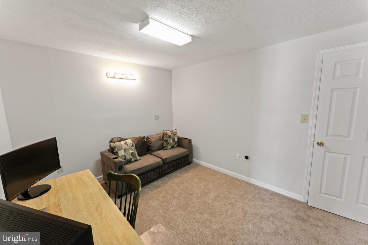 208 FAIR OAKS AVE, STAFFORD, Virginia 22554, 3 Bedrooms Bedrooms, ,2 BathroomsBathrooms,Residential,For sale,208 FAIR OAKS AVE,VAST2038148 MLS # VAST2038148
