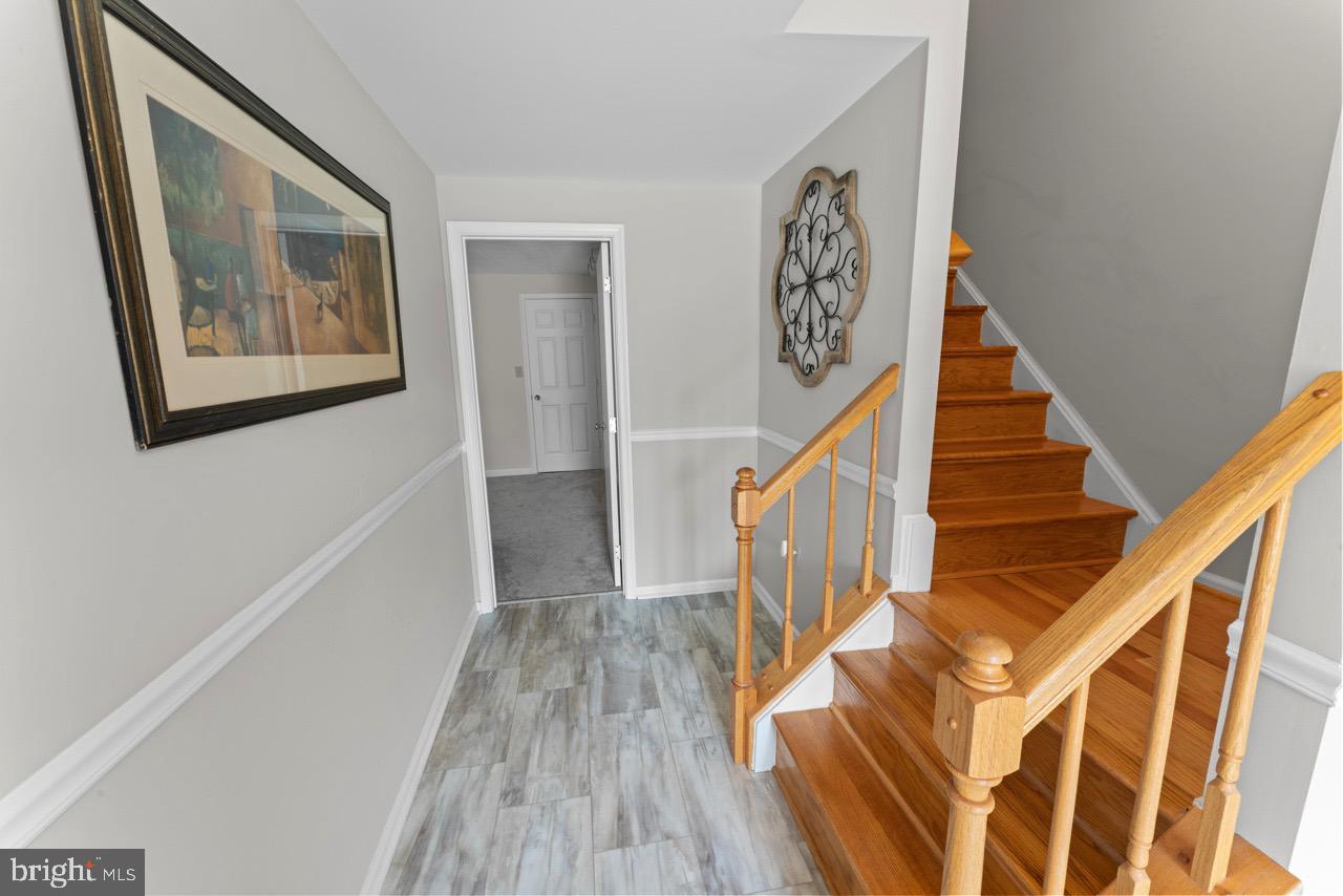 208 FAIR OAKS AVE, STAFFORD, Virginia 22554, 3 Bedrooms Bedrooms, ,2 BathroomsBathrooms,Residential,For sale,208 FAIR OAKS AVE,VAST2038148 MLS # VAST2038148