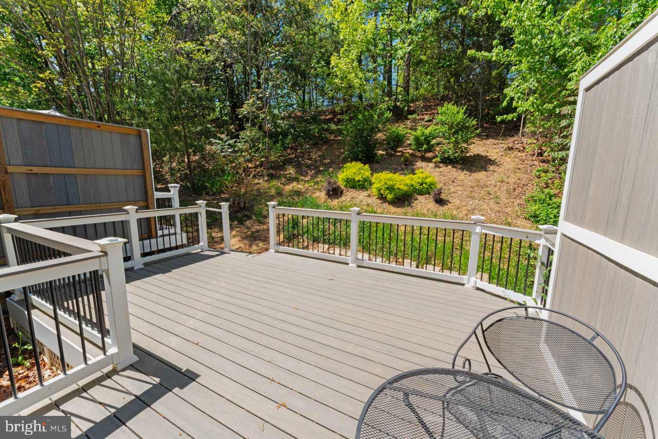 208 FAIR OAKS AVE, STAFFORD, Virginia 22554, 3 Bedrooms Bedrooms, ,2 BathroomsBathrooms,Residential,For sale,208 FAIR OAKS AVE,VAST2038148 MLS # VAST2038148