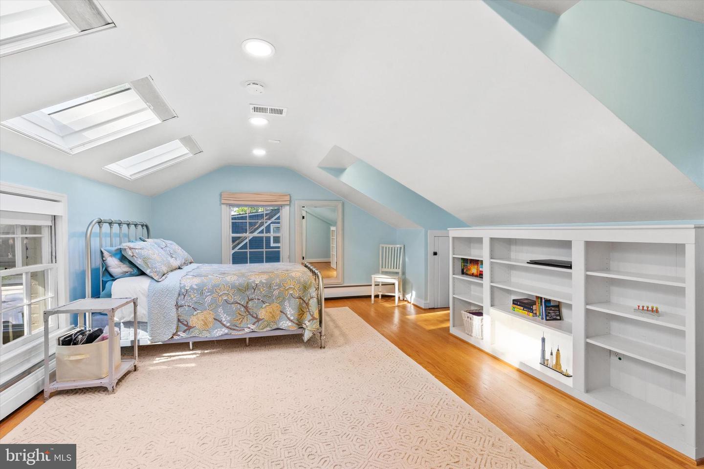 4019 PINE BROOK RD, ALEXANDRIA, Virginia 22310, 4 Bedrooms Bedrooms, ,2 BathroomsBathrooms,Residential,For sale,4019 PINE BROOK RD,VAFX2236288 MLS # VAFX2236288