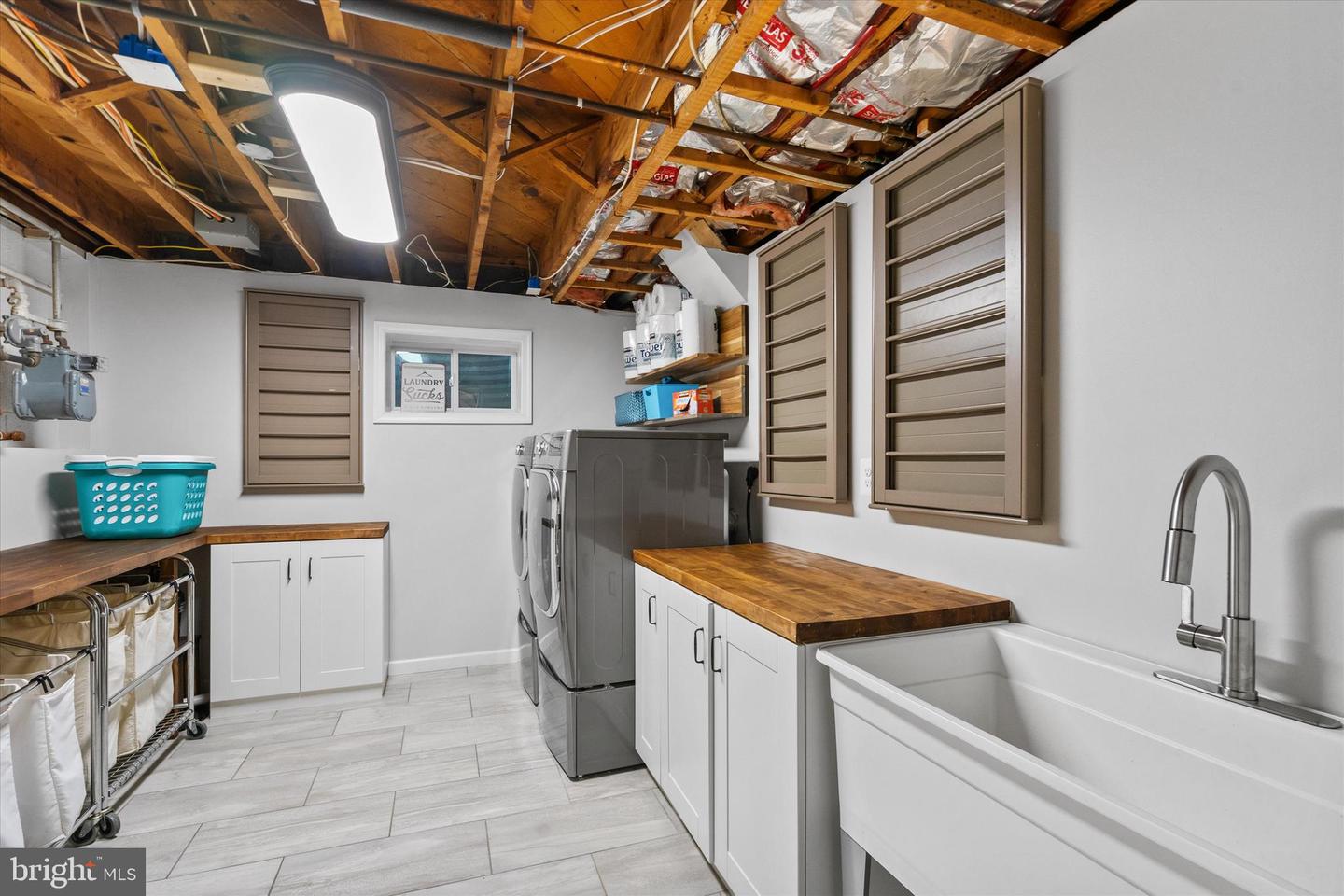 4019 PINE BROOK RD, ALEXANDRIA, Virginia 22310, 4 Bedrooms Bedrooms, ,2 BathroomsBathrooms,Residential,For sale,4019 PINE BROOK RD,VAFX2236288 MLS # VAFX2236288