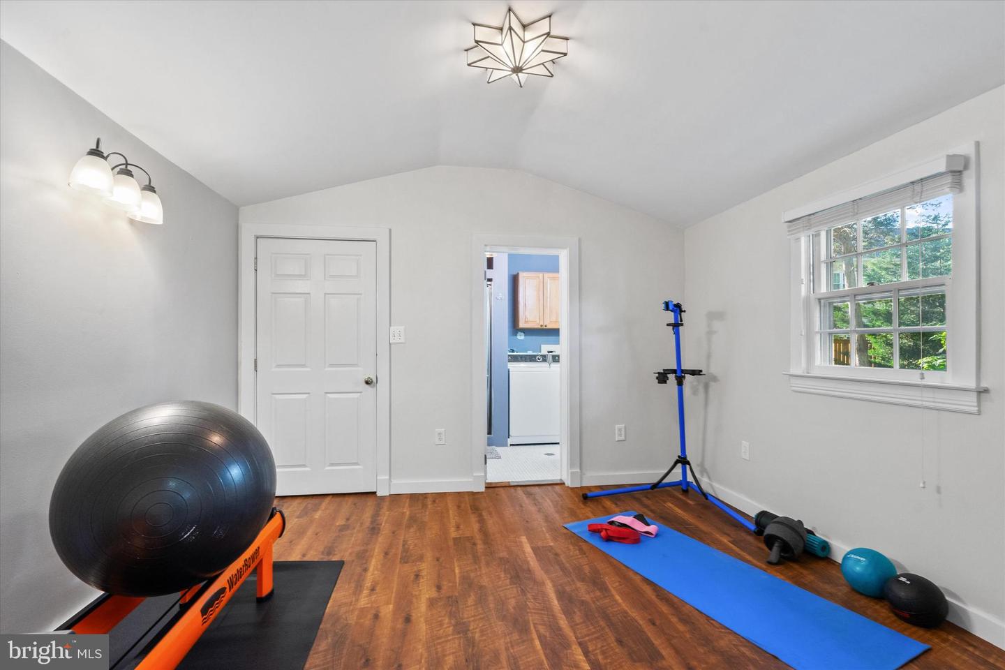 4019 PINE BROOK RD, ALEXANDRIA, Virginia 22310, 4 Bedrooms Bedrooms, ,2 BathroomsBathrooms,Residential,For sale,4019 PINE BROOK RD,VAFX2236288 MLS # VAFX2236288