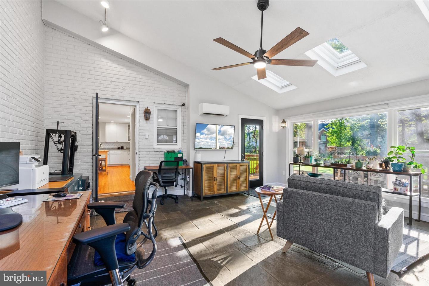 4019 PINE BROOK RD, ALEXANDRIA, Virginia 22310, 4 Bedrooms Bedrooms, ,2 BathroomsBathrooms,Residential,For sale,4019 PINE BROOK RD,VAFX2236288 MLS # VAFX2236288